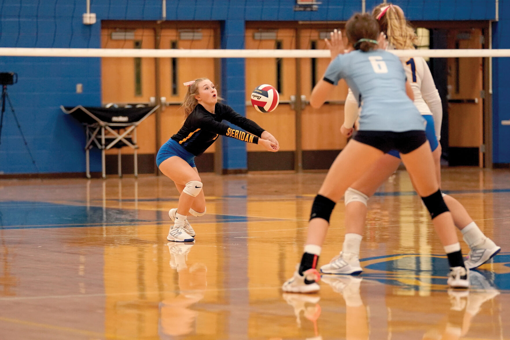 SHS VB v Cheyenne East 002.jpg